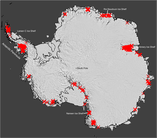 Scientists have discovered that seasonally flowing streams fringe much of Antarctica’s ice. Each red ‘X’ represents a separate drainage. Image: Kingslake et al. 2017